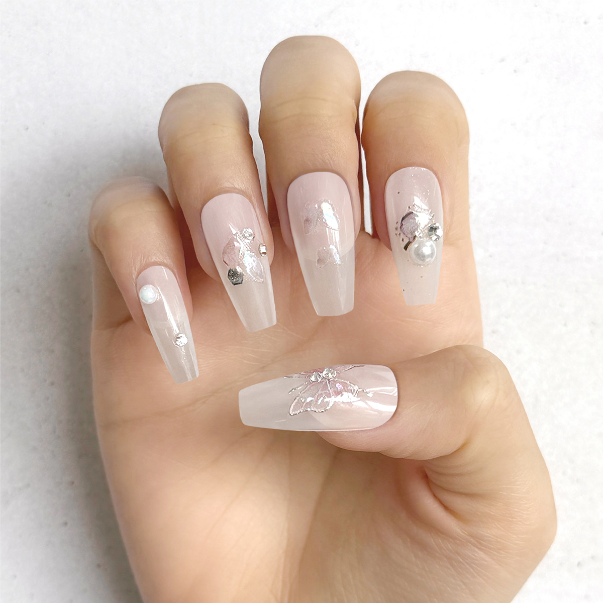 新ブランドLAMUSE byMilieaネイルシール発売中！ - 株式会社ビー・エヌ