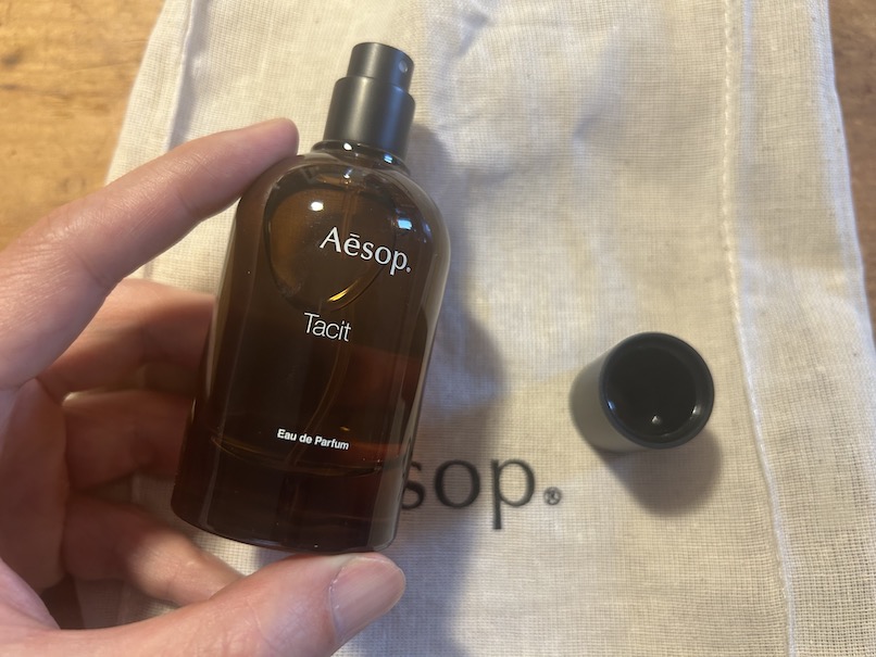 イソップ タシット (Tacit) の香りは？】人気の香水タシットを口コミと