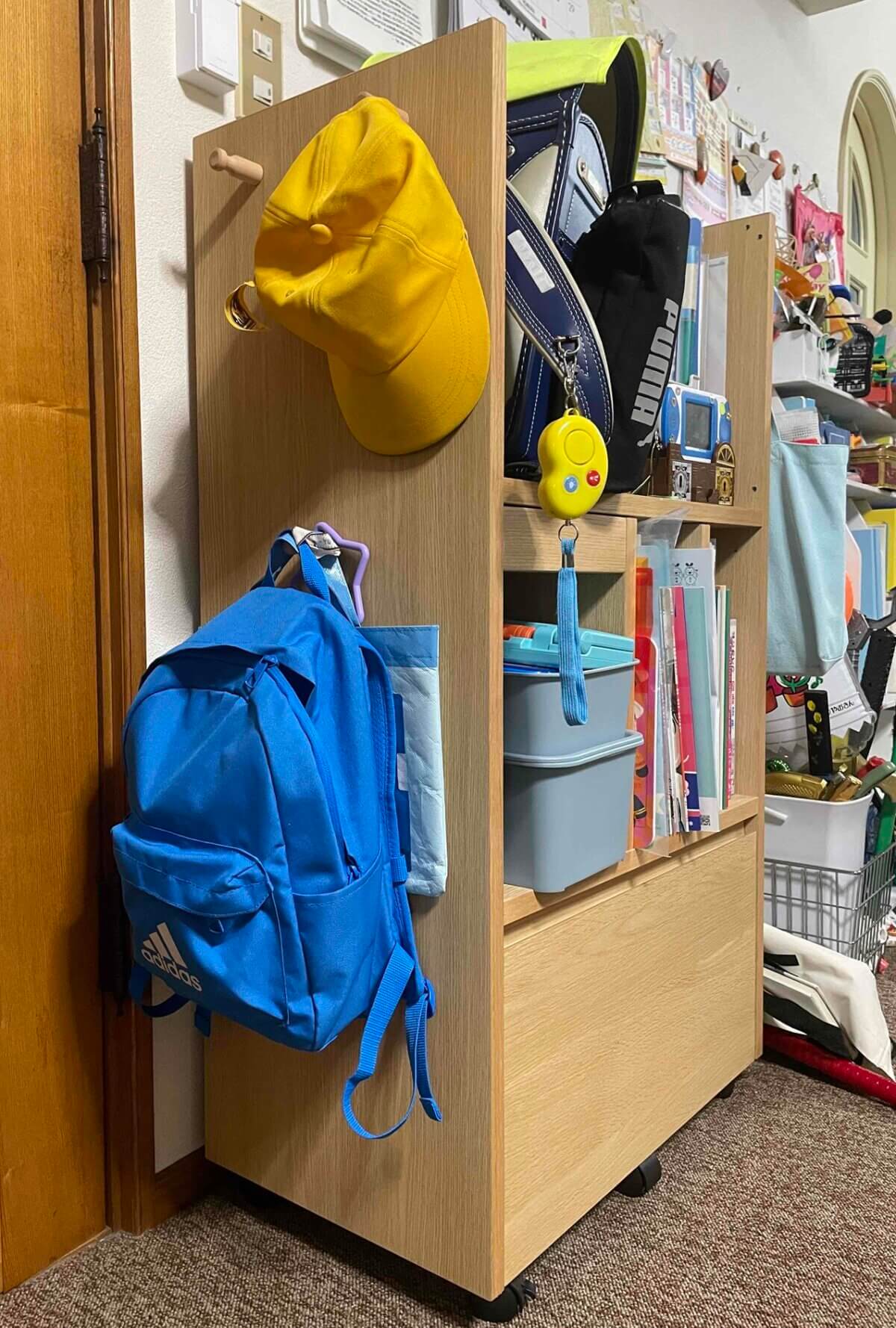 ランドセル収納、どうしてる？カリモクのマルチラックを使ってみた