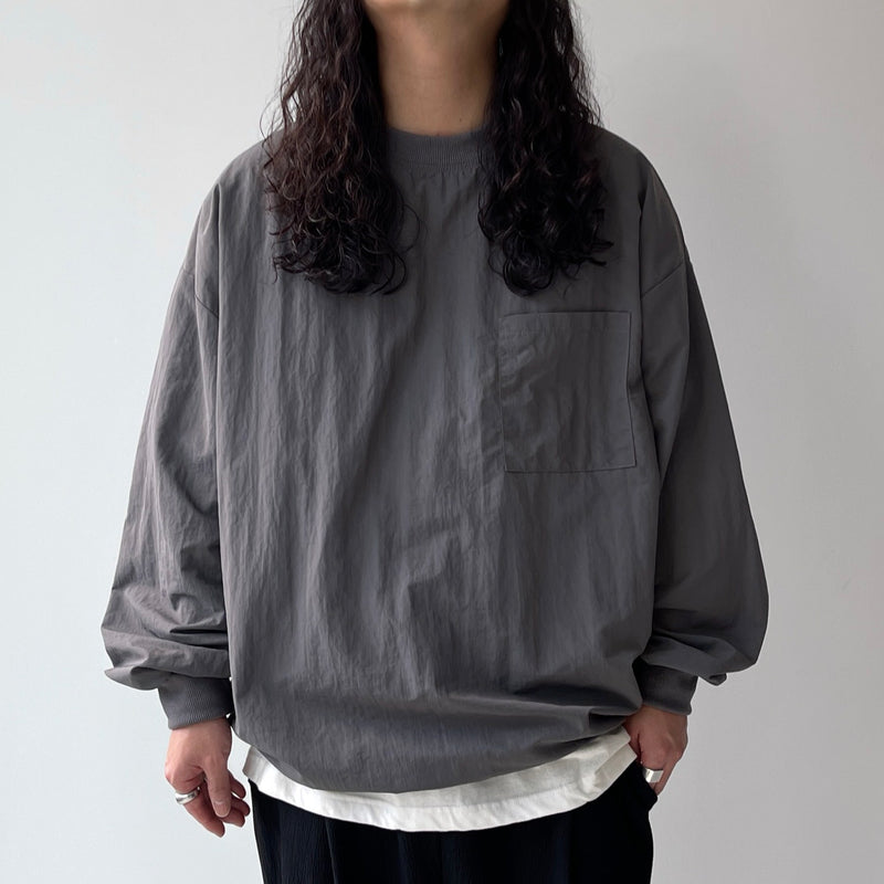 premium nylon pullover / charcoal（プレミアムナイロンプルオーバー