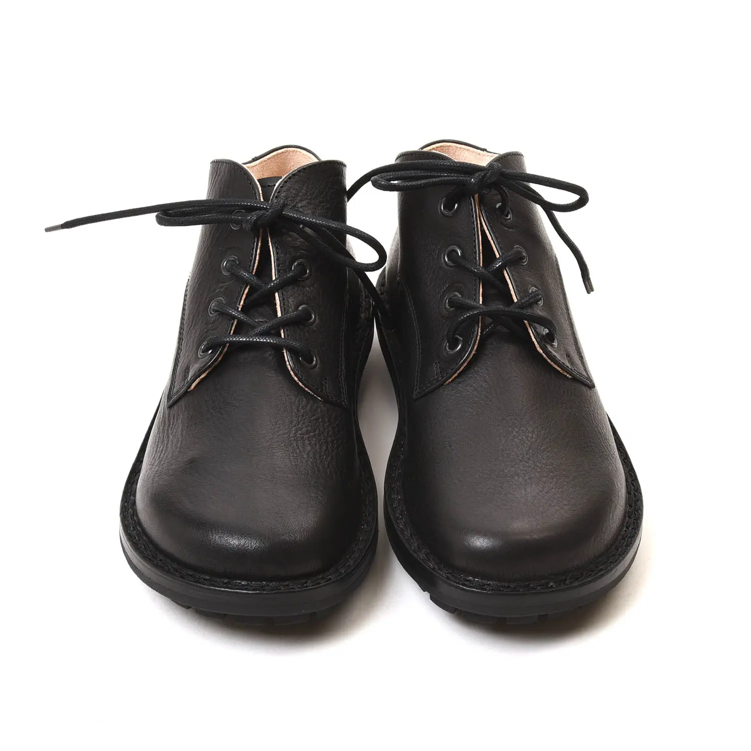 普段使いに最適なチャッカブーツ】トリッペン Postman- Natoriya