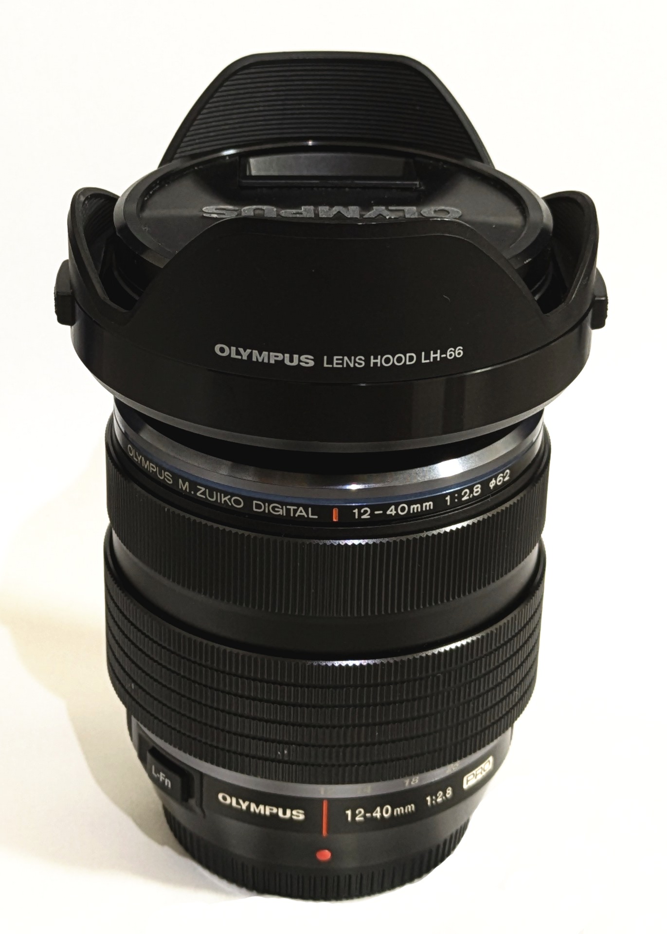 M.ZUIKO 12-40mm F2.0 PROを1年間使い倒した本気レビュー│NazLog