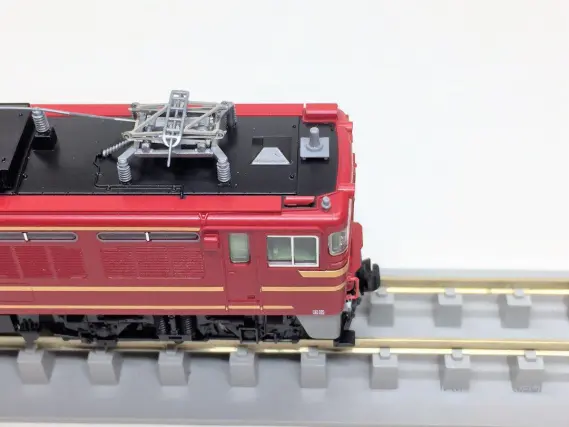 ED75 700番台 オリエントサルーン色を弄る。その2 TOMIX 9150