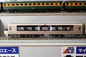 MA 小田急30000形 EXE 登場時 新宿方 4両セット 品番：A6591 MICROACE
