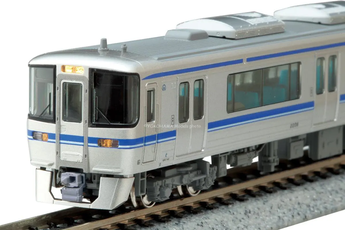 115系1000番台 長野色セット 入線です。 TOMIX 92709 | NGaugeJP