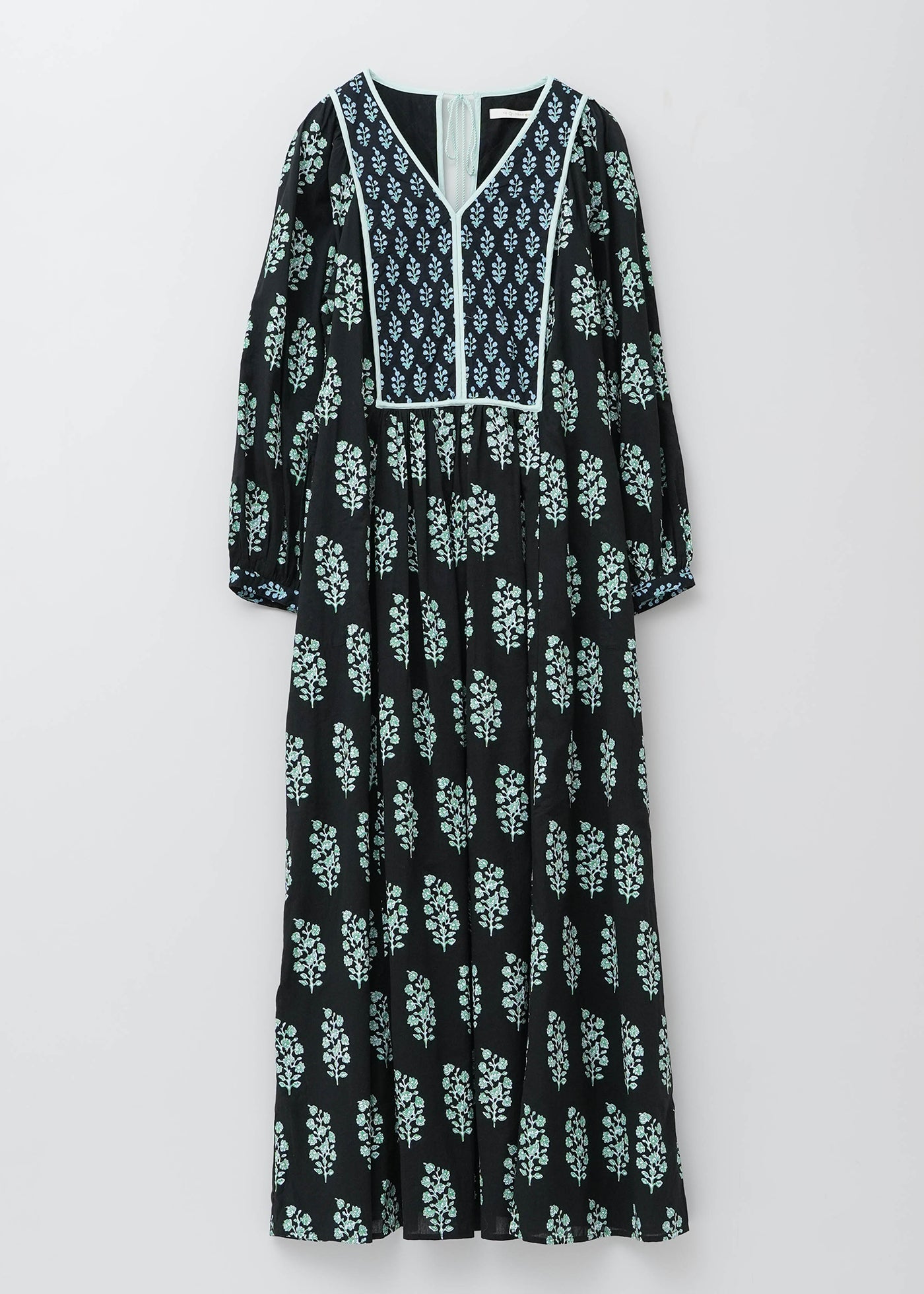 8/6発売 NEW IN | Pasand by ne Quittez pas | パサンドバイヌキテパ