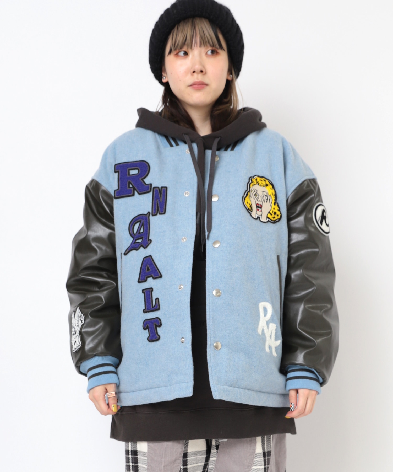 J2125 KILLERS スタジャン(M チャコール): アウター - RNA ONLINE