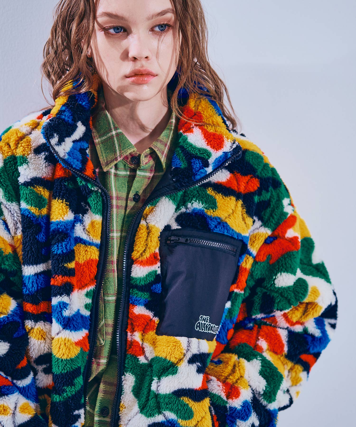 J2126 キルティングジャガードフリースボアジャケット(M カラフルカモ