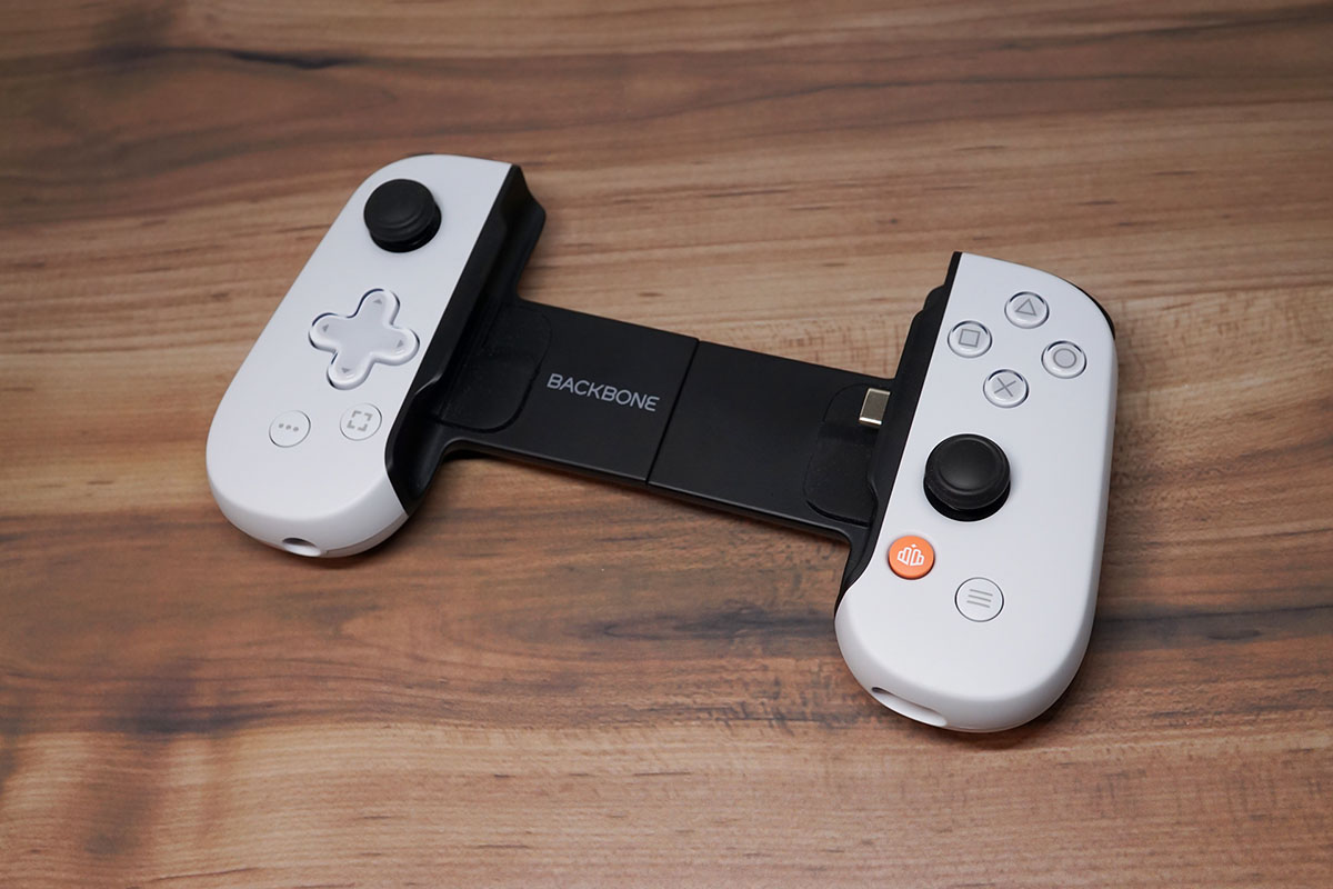 820km先のPS5を手のひらに(Backbone One PlayStation Edition + iPhone