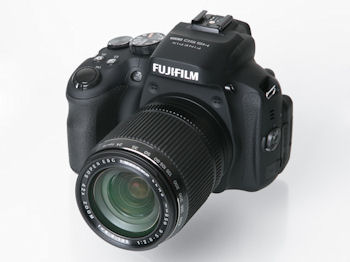 高速AFと手動ズームが魅力の光学42倍ズーム機 - 富士フイルム「FinePix