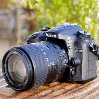 ニコン「D7200」実写レビュー - 連写性能や高感度画質がアップ | マイ