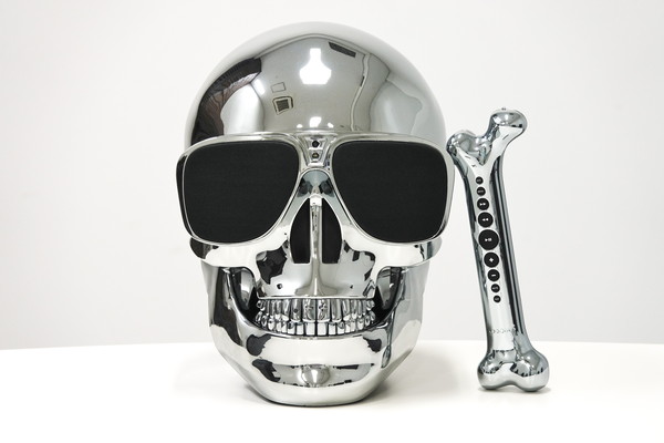ドクロフォルムのBluetoothスピーカー「AeroSkull HD+」がヤヴァイ