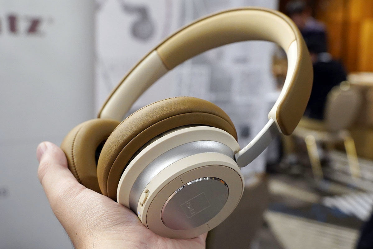 DALI初のヘッドホン、11月下旬発売 - NC対応「IO6」、60時間聴ける