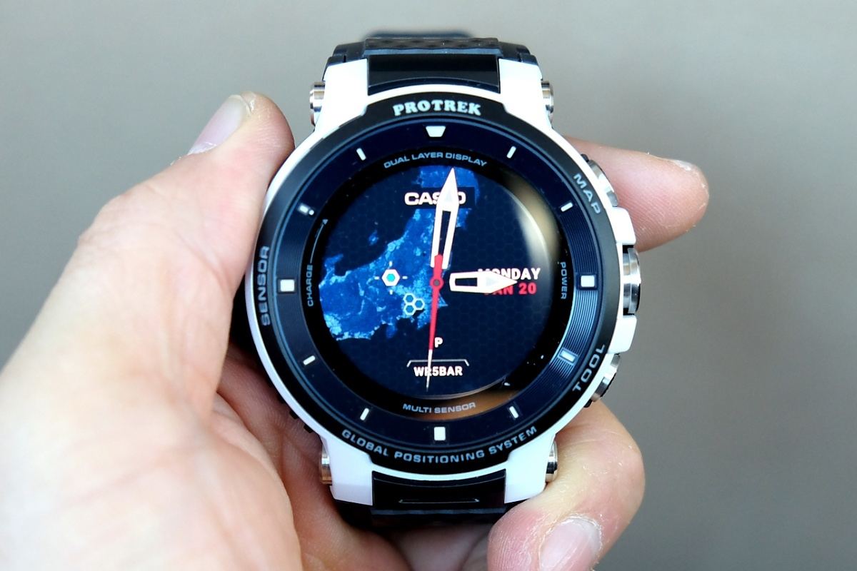カシオ、アウトドアスマートウォッチ「PRO TREK Smart」限定モデル