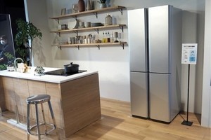 アクア、深澤直人氏デザインの薄型冷蔵庫「TZ」2022年モデル | マイ