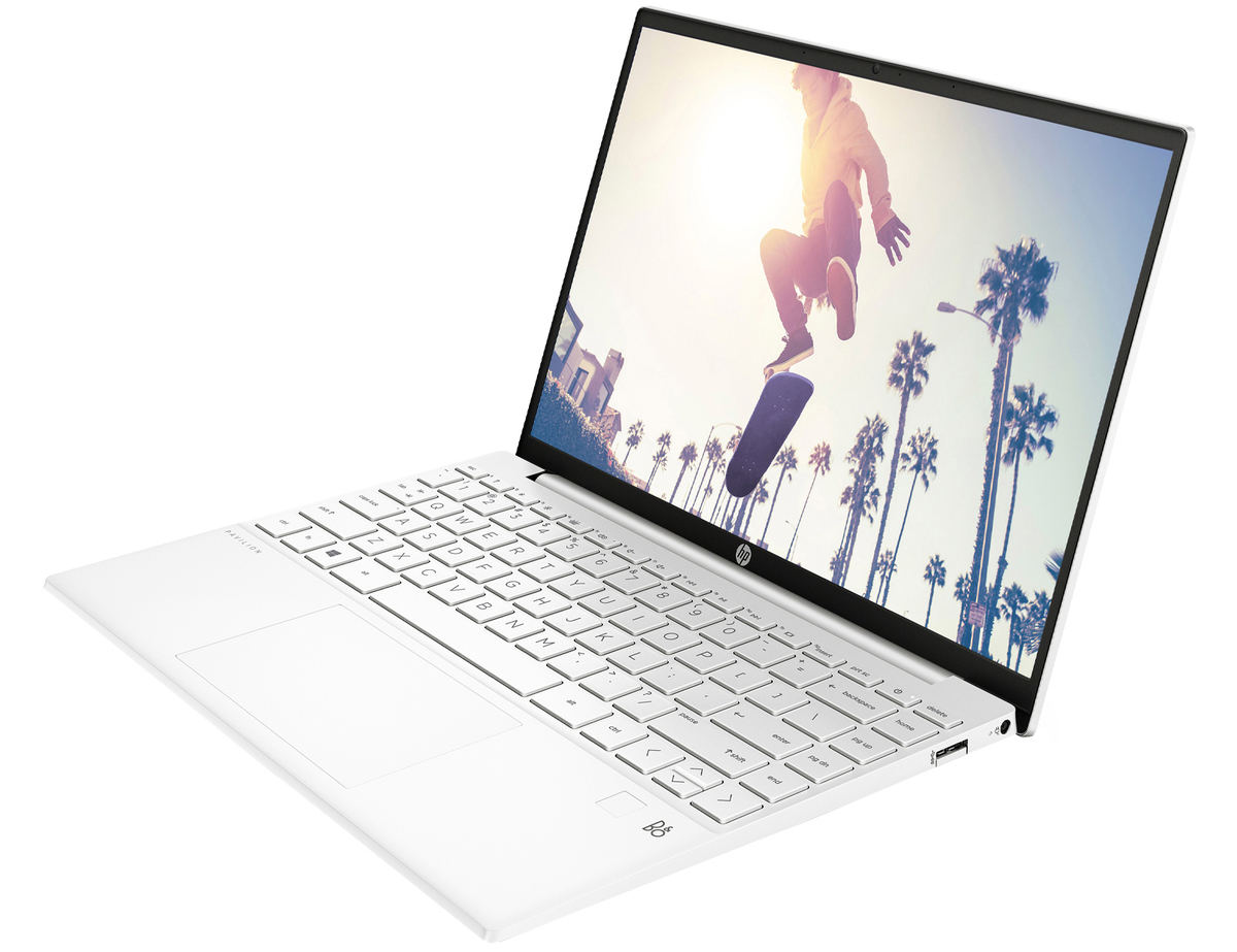 日本HP、1kgを下回る13.3インチノートPC「HP Pavilion Aero 13