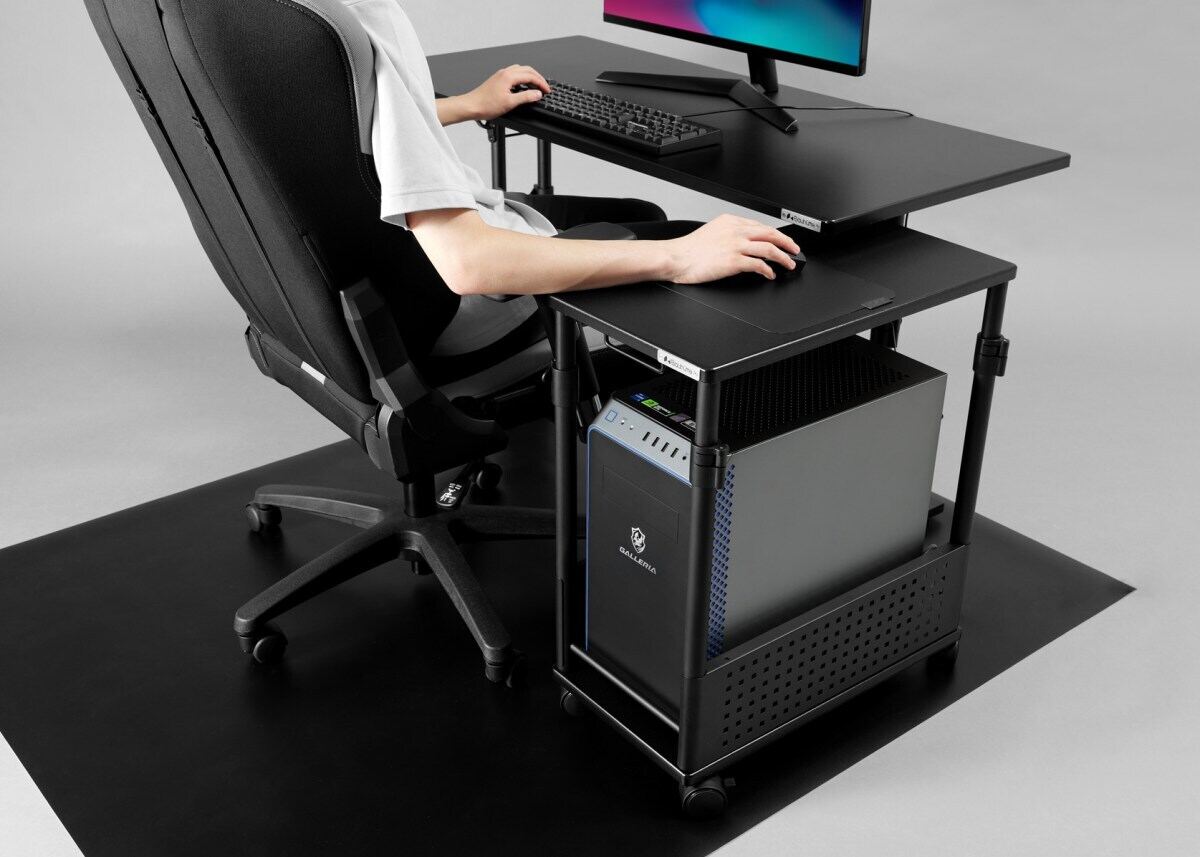 Bauhutte、昇降式天板でデスクの作業面積を拡張できる「ミドルタワーPC