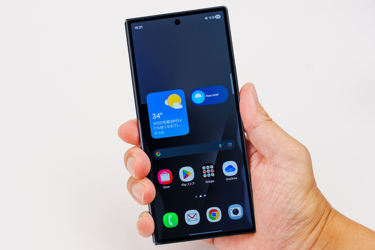 Galaxy Z Fold7レビュー - 薄型軽量化・画面サイズ変更で使い勝手は