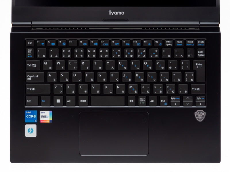 14型で1kg以下！ 出先にも気軽に持ち運べるクリエイター向け薄型軽量