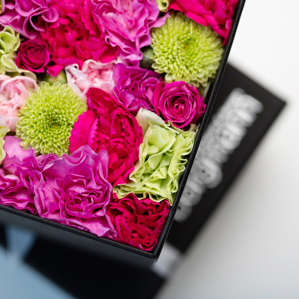 Nicolai Bergmann FLOWERS & DESIGN 新宿店 - 新宿三丁目/花 | Pathee