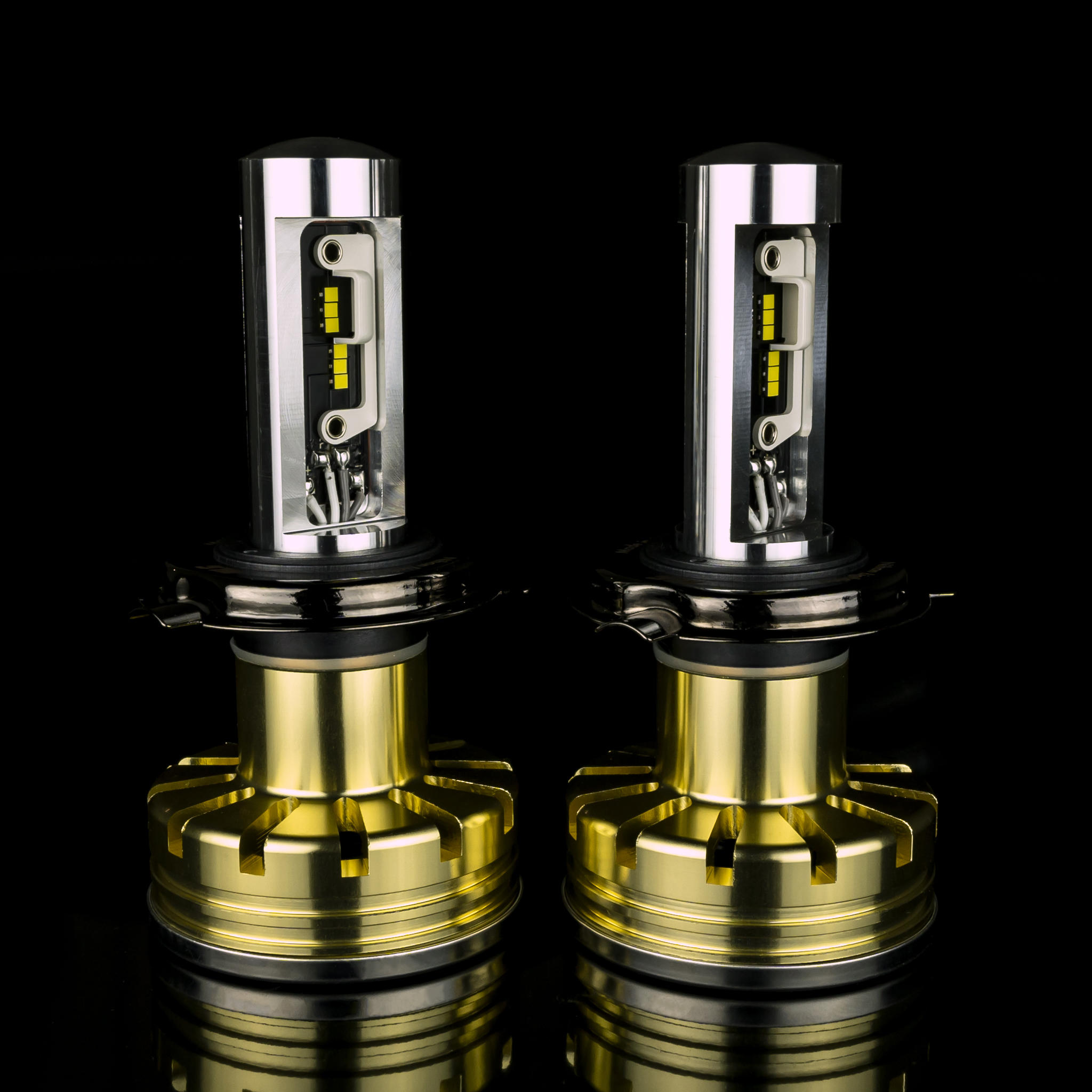 Zeus COUGAR 8 LED コンバージョンキット H4 6000K 【ZC10】 | 商品