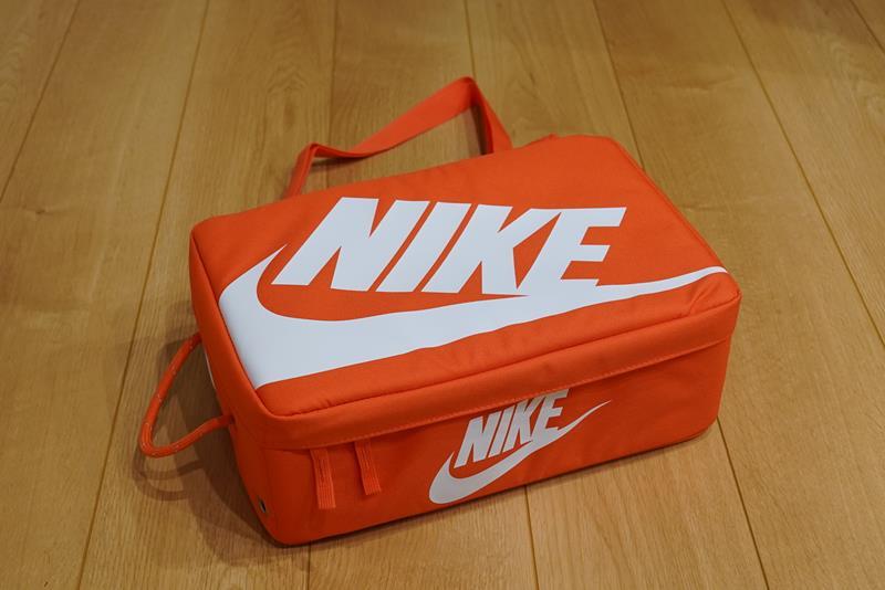 ナイキの自立するかっこいいシューズケースを買った（DA7337-870