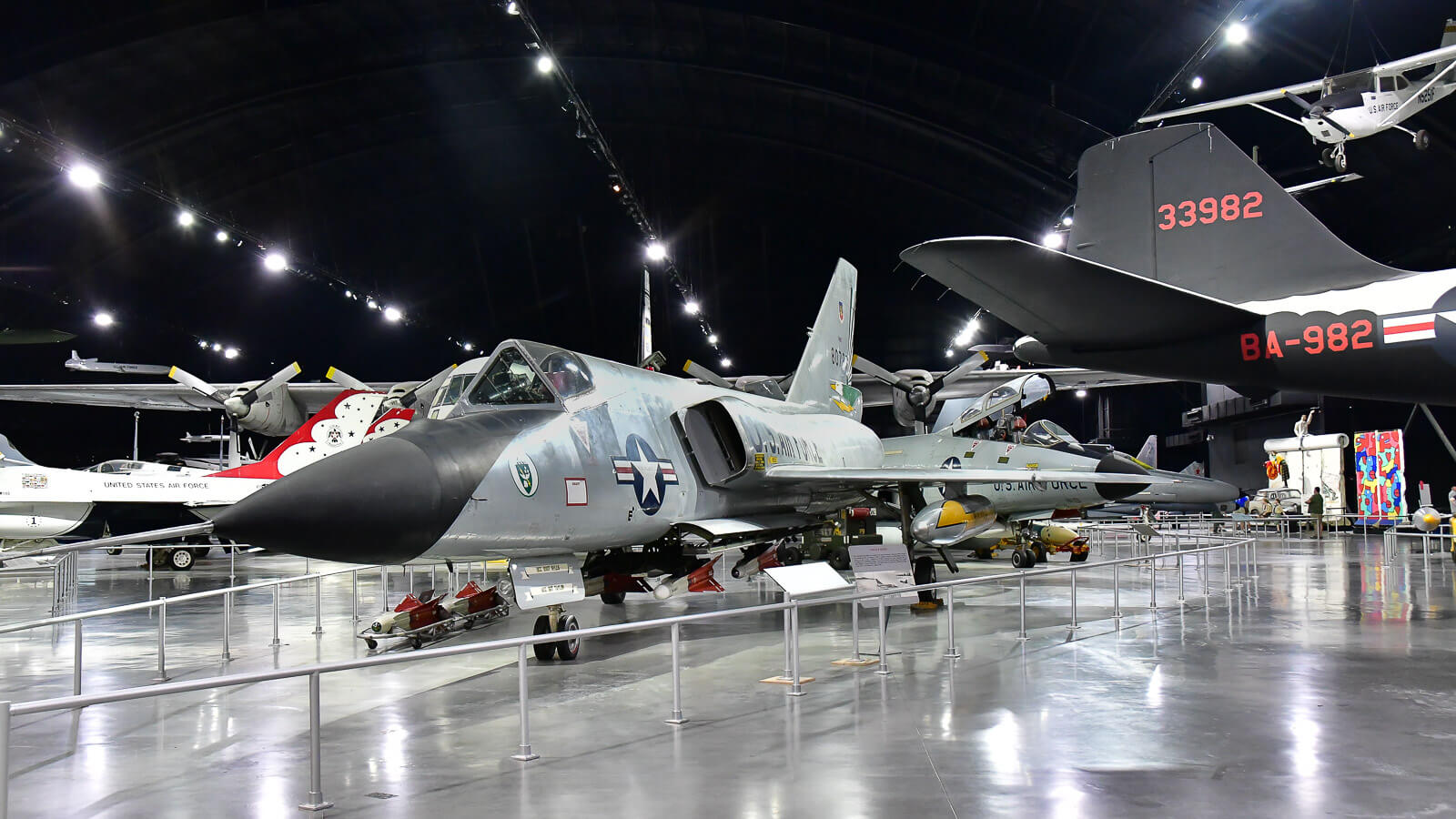 ビビっていたプラモ。開けたらとても優しい先輩みたいでした