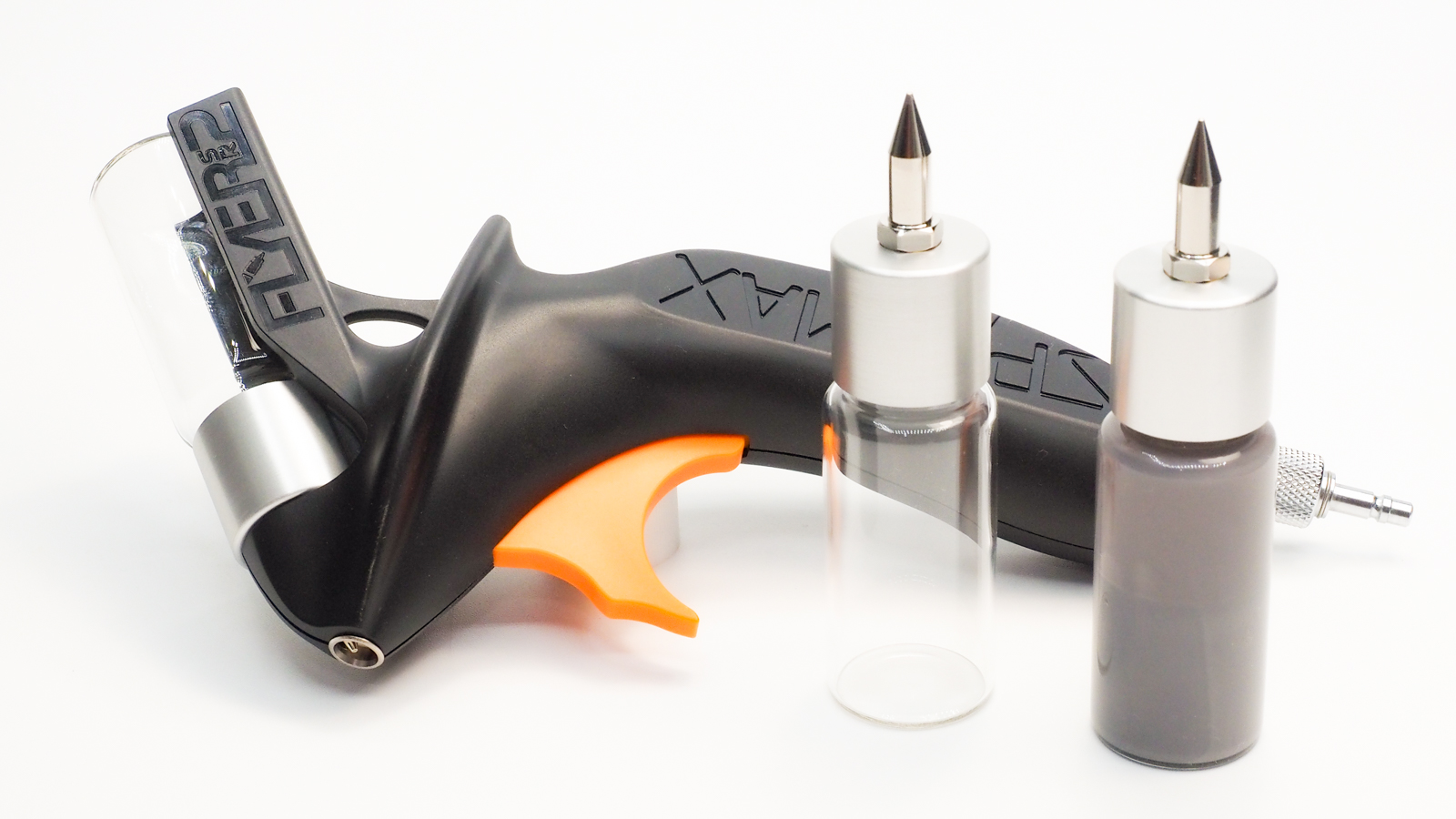 エアブラシの世界から「洗浄」を取り払う、革命的かつ合理的な新提案