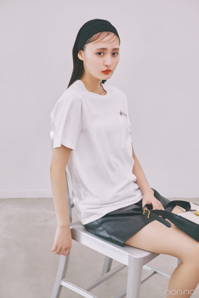 遠藤さくら】7月17日は「ポケットタグデザインTシャツ」【毎日更新