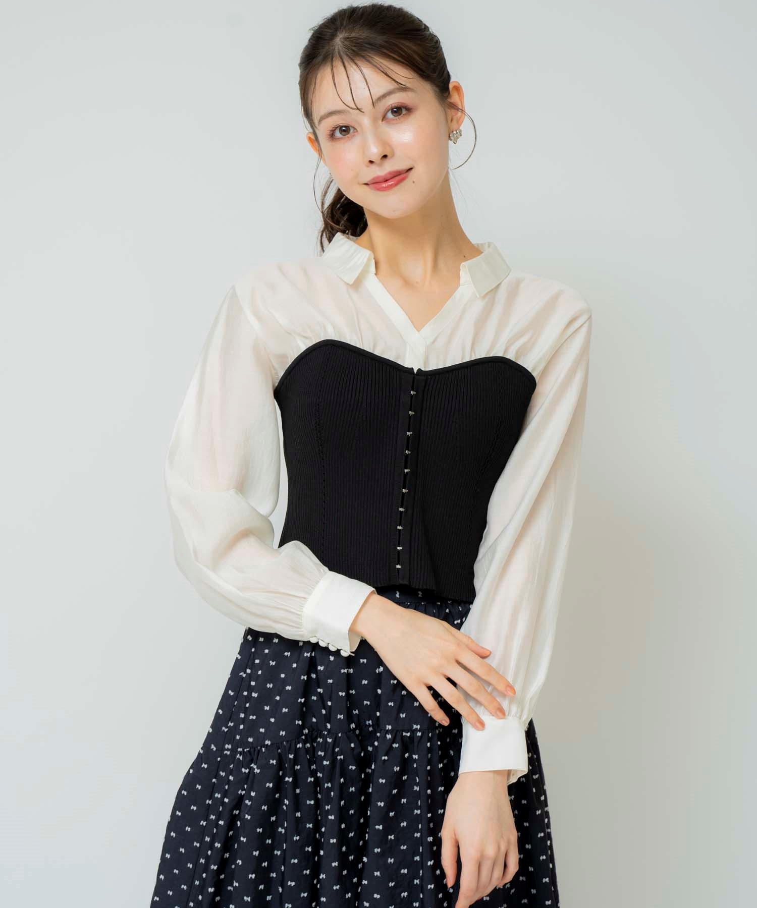 シャツドッキングビスチェニット | ニット | NOELA OFFICIAL WEB STORE