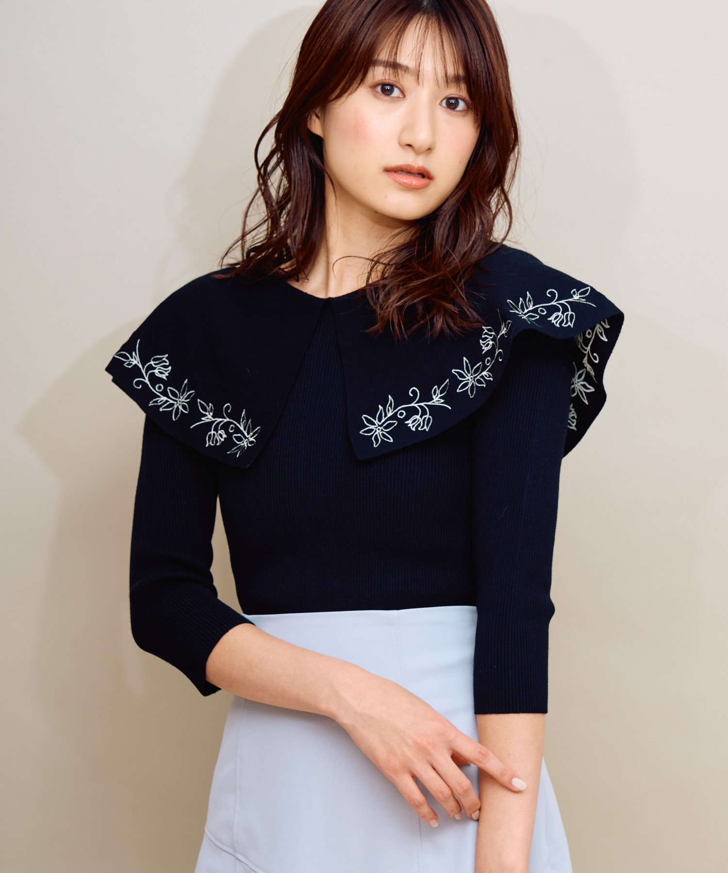 エンブロイダリーカラーニット | ニット | NOELA OFFICIAL WEB STORE