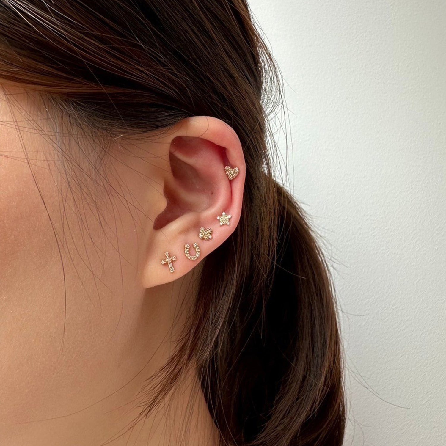 Tiny Motif】K10ダイヤモンドクロスピアス（0.02ct）｜ピアス