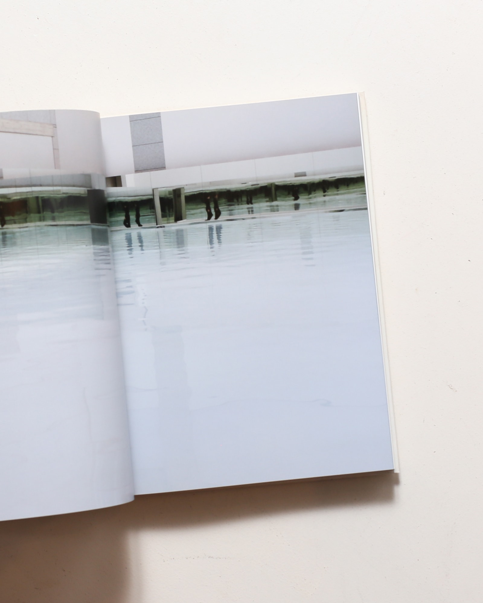 ユージーン・スタジオ 新しい海 | 東京都現代美術館 | nostos books