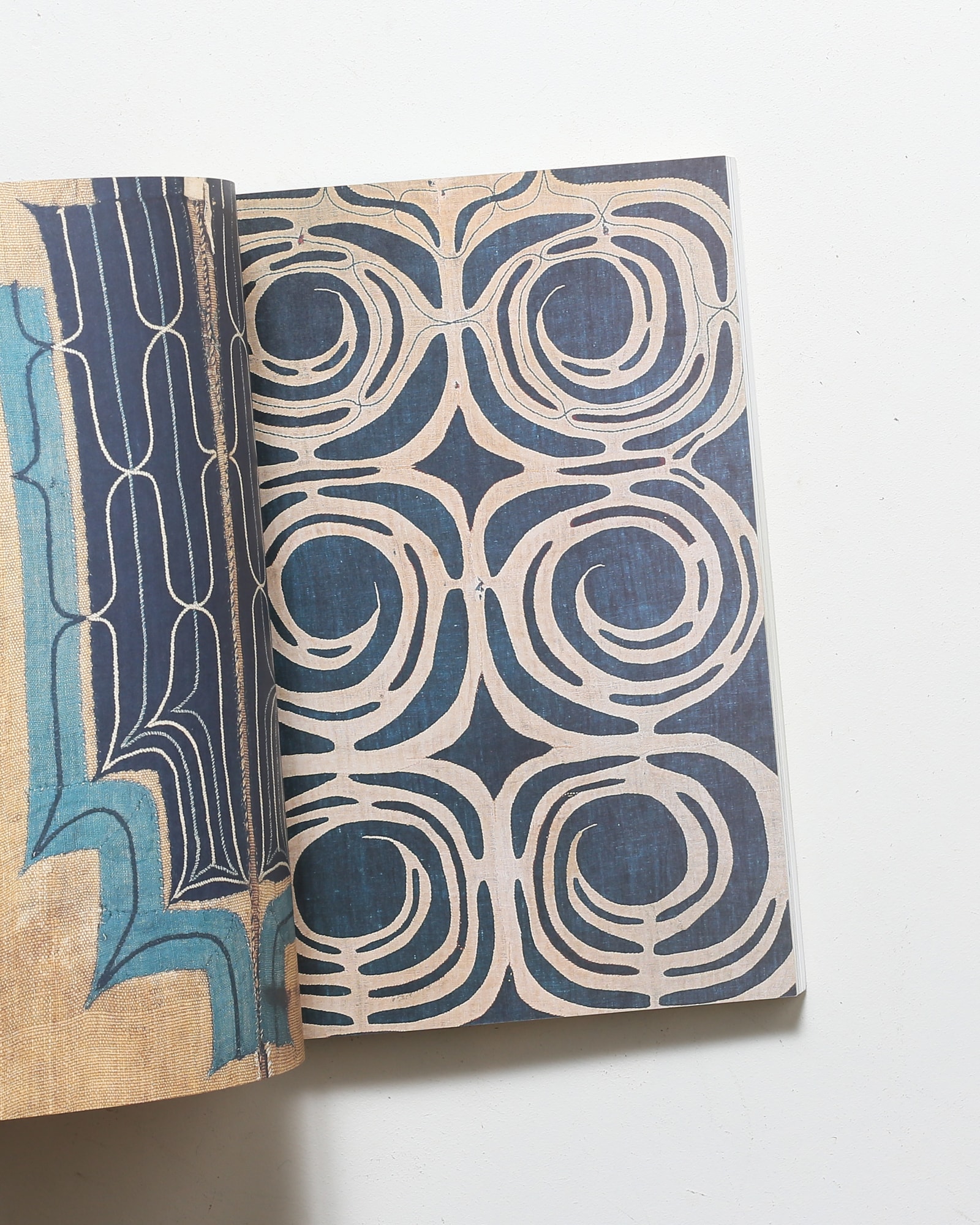 アイヌ文様の美 線のいのち、息づくかたち | 北海道立近代美術館