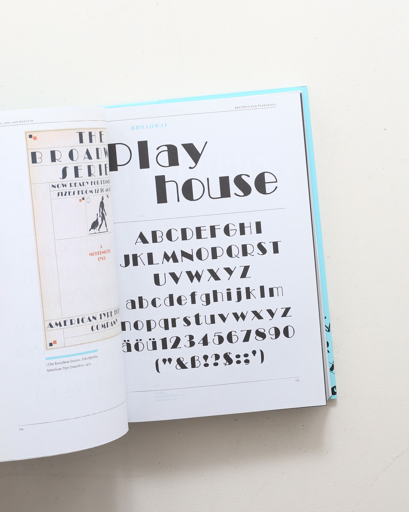 Retro Fonts 1830-1990 世界のレトロフォント大事典 | nostos books