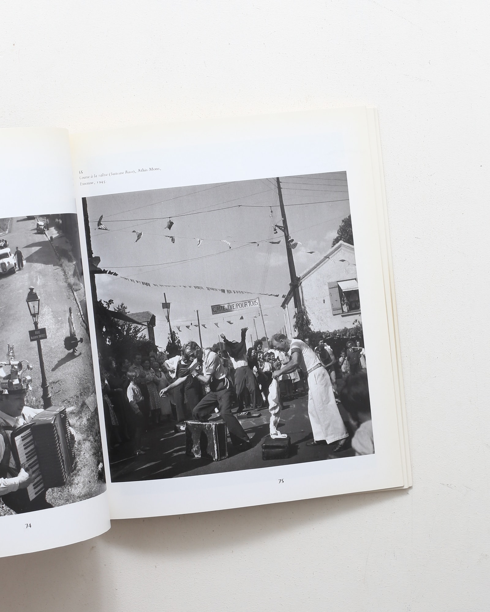 Robert Doisneau | ロベール・ドアノー | nostos books ノストスブックス