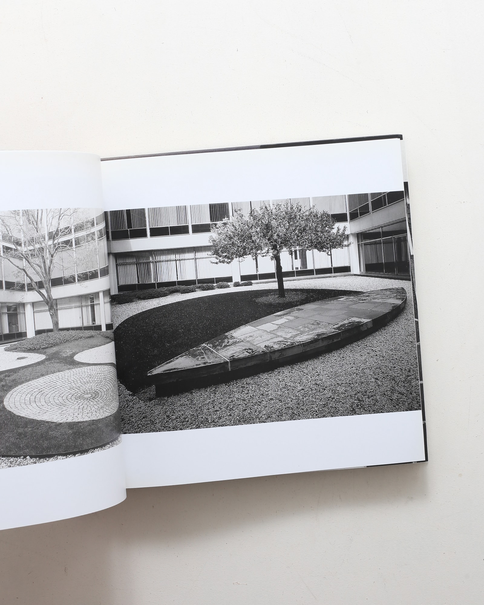 イサム・ノグチ 空間の研究 | アナ・マリア・トーレス | nostos books