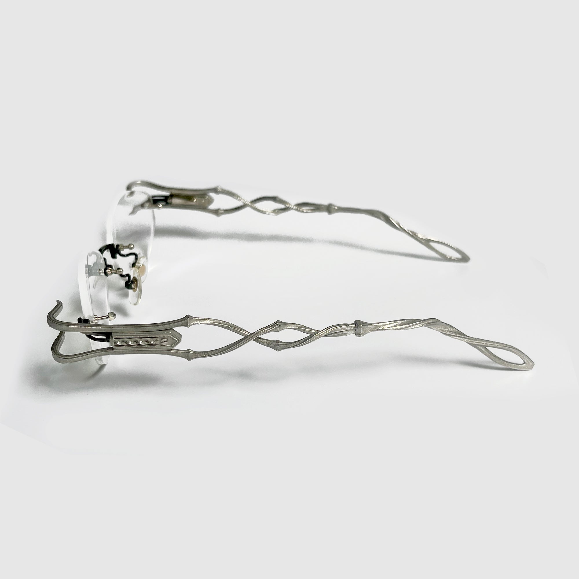 Longinus / No.4 – NRVSS