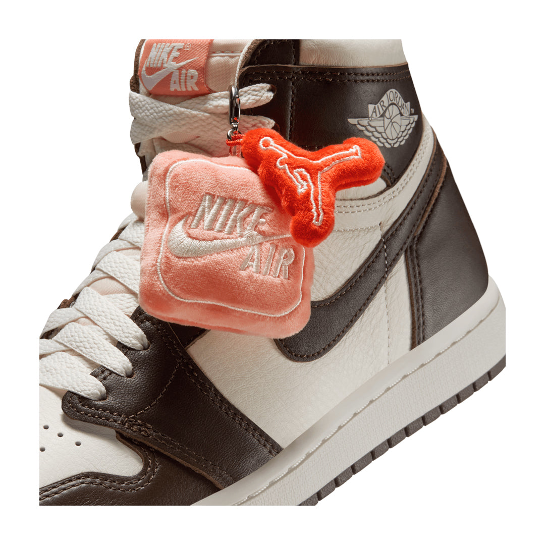 WOMEN'S AIR JORDAN 1 RETRO HIGH OG BAROQUE BROWN/SAIL – NRML