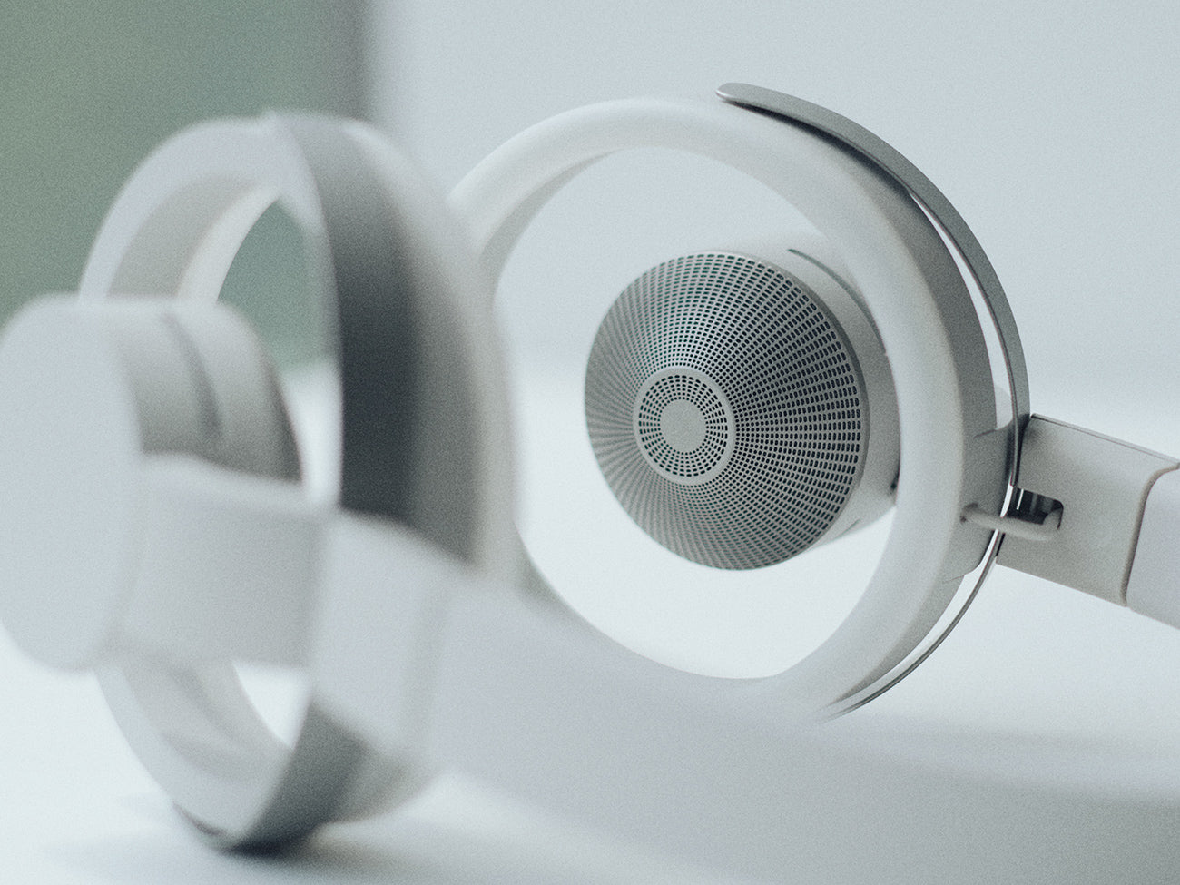 nwm ONE ライトグレイ 【公式通販】