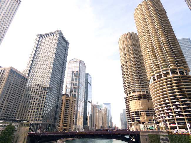 超高層ビル群と自然が融合した街、シカゴを観光 | Numero TOKYO