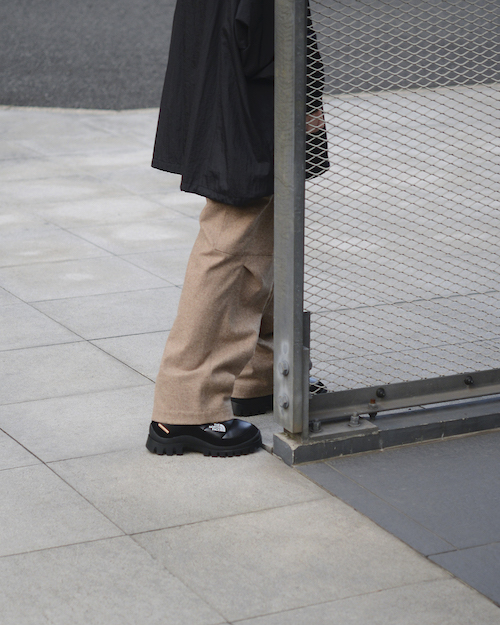 Hender Scheme×THE NORTH FACE」初コラボはダウンシューズから