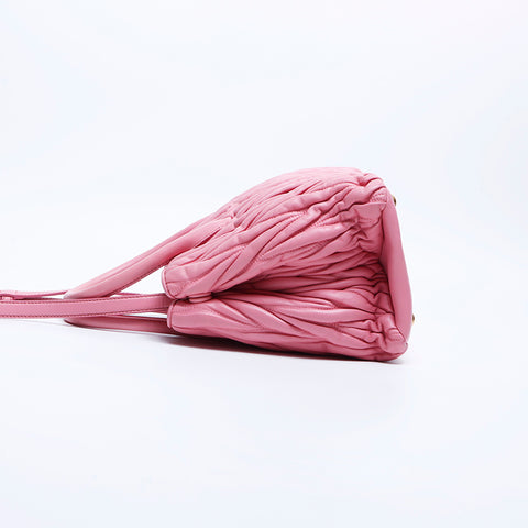 ミュウ ミュウ Miu Miu 2way マトラッセ ショルダーバッグ ピンク