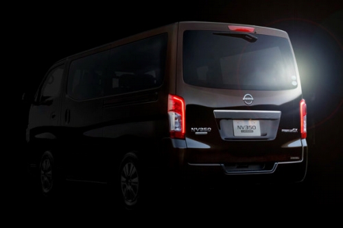 新型NV350キャラバン 純正LEDテールランプ 流用移植 マイナーチェンジ