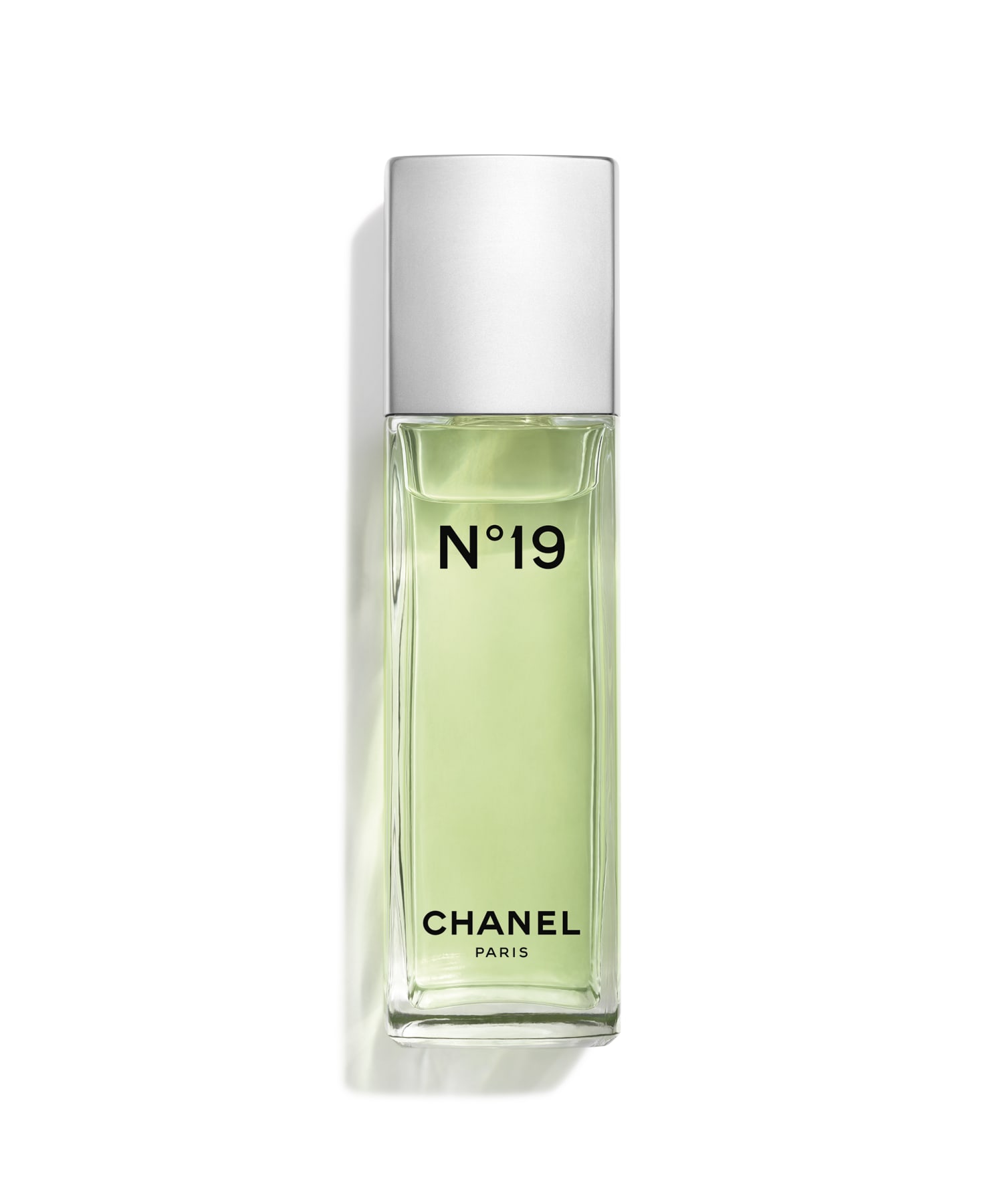 シャネル N°19 オードゥ トワレット（ヴァポリザター） 100ml（香水