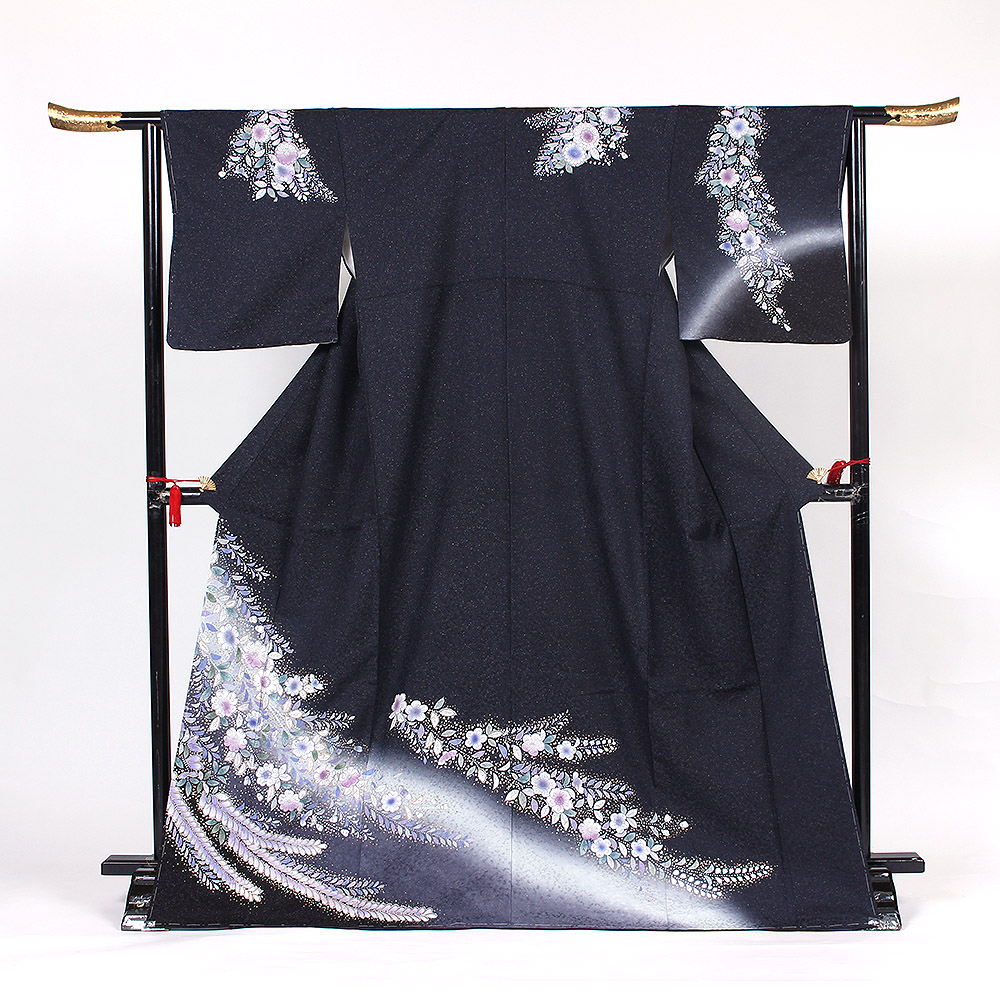 H-102 黒地に辻が花風模様 | 着物レンタルまつうら（貸衣装・貸衣裳