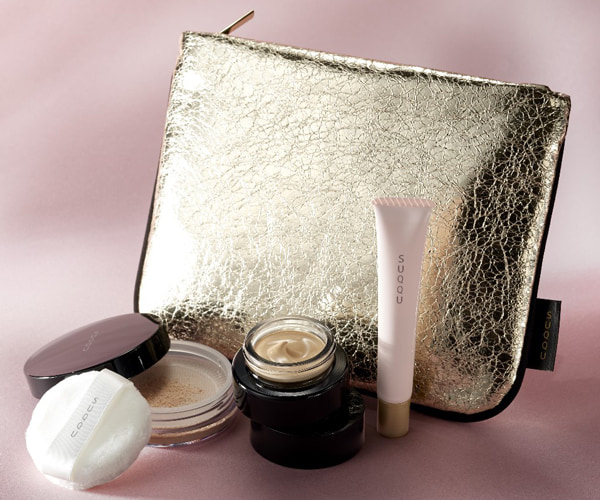 スック】新作ファンデがクリスマスコフレで試せる！ 発売日＆予約日は