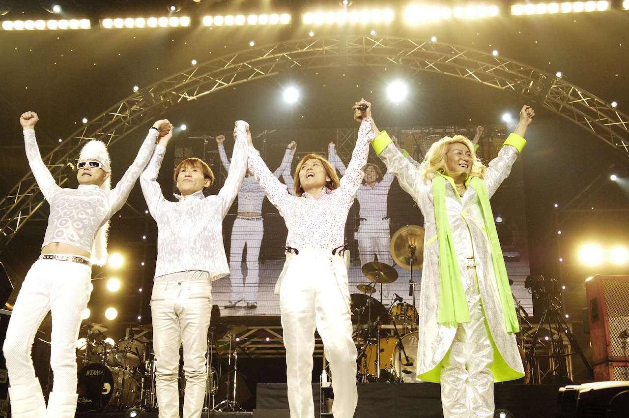 森高も祝福！シャ乱Q、6時間もの成人式ライブ敢行 - 音楽ナタリー