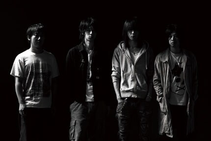 BUMP OF CHICKEN、2年ぶりシングルでクリスマスを歌う - 音楽ナタリー