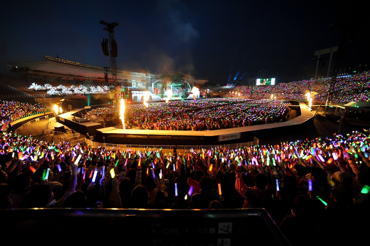 ももいろクローバーZ「ももクロ春の一大事2014 国立競技場大会～NEVER